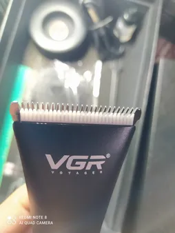 ماشین اصلاح موی سر و صورت وی جی ار مدل V-185