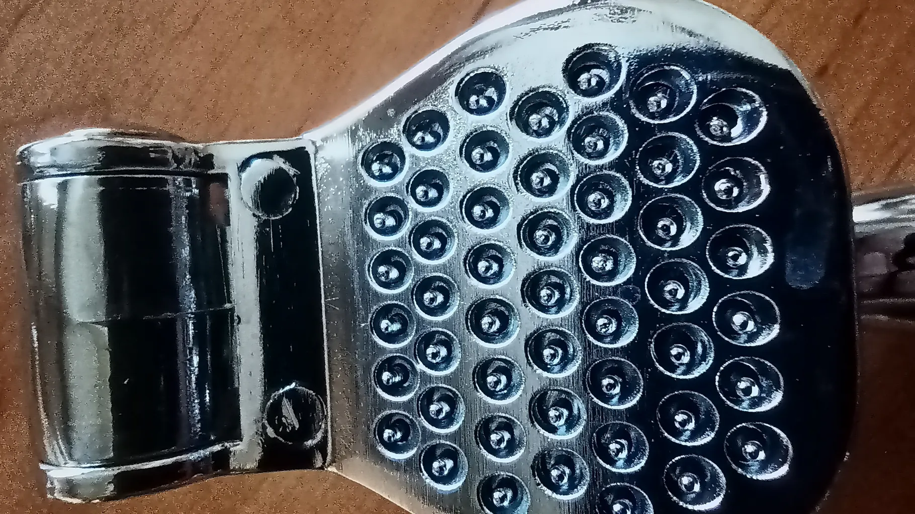 سیر له‌ کن جی فی نی مدل 05