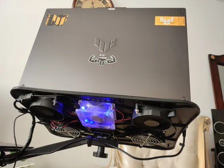 میز لپ تاپ پروتیبل مدل کول پد فن دار