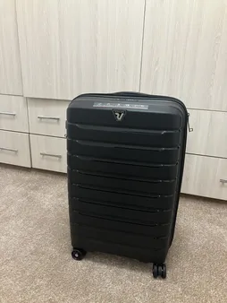چمدان رونکاتو مدل  BUTTERFLY کد 418182 سایز متوسط