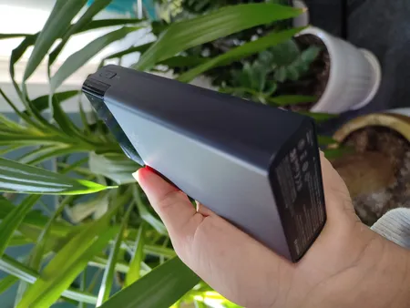 پاوربانک ریمکس مدل RPP-672 ظرفیت 20000 میلی آمپر ساعت