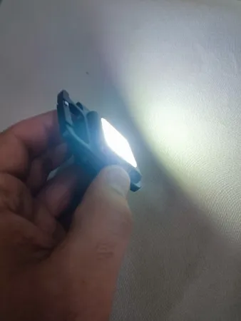 چراغ قوه مدل  COB