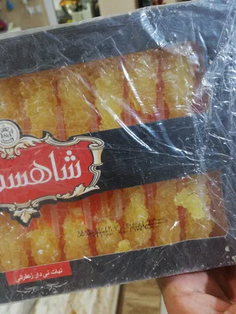 نبات زعفرانی نی دار شاهسوند بسته 26 عددی