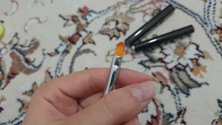 قلم موی کاشت ناخن مدل PLzh