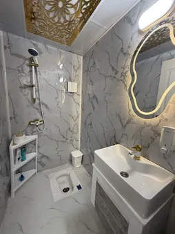 قفسه حمام مدل کنج  7003