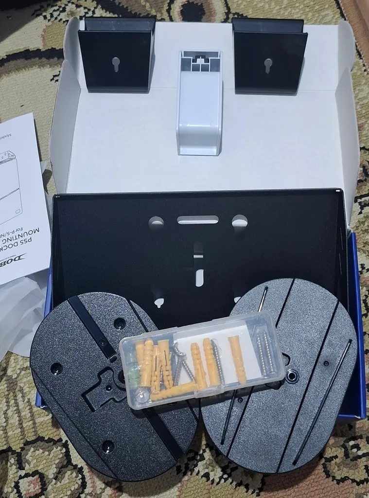 پایه دیواری پلی استیشن 5 دابی مدل TP5-3502