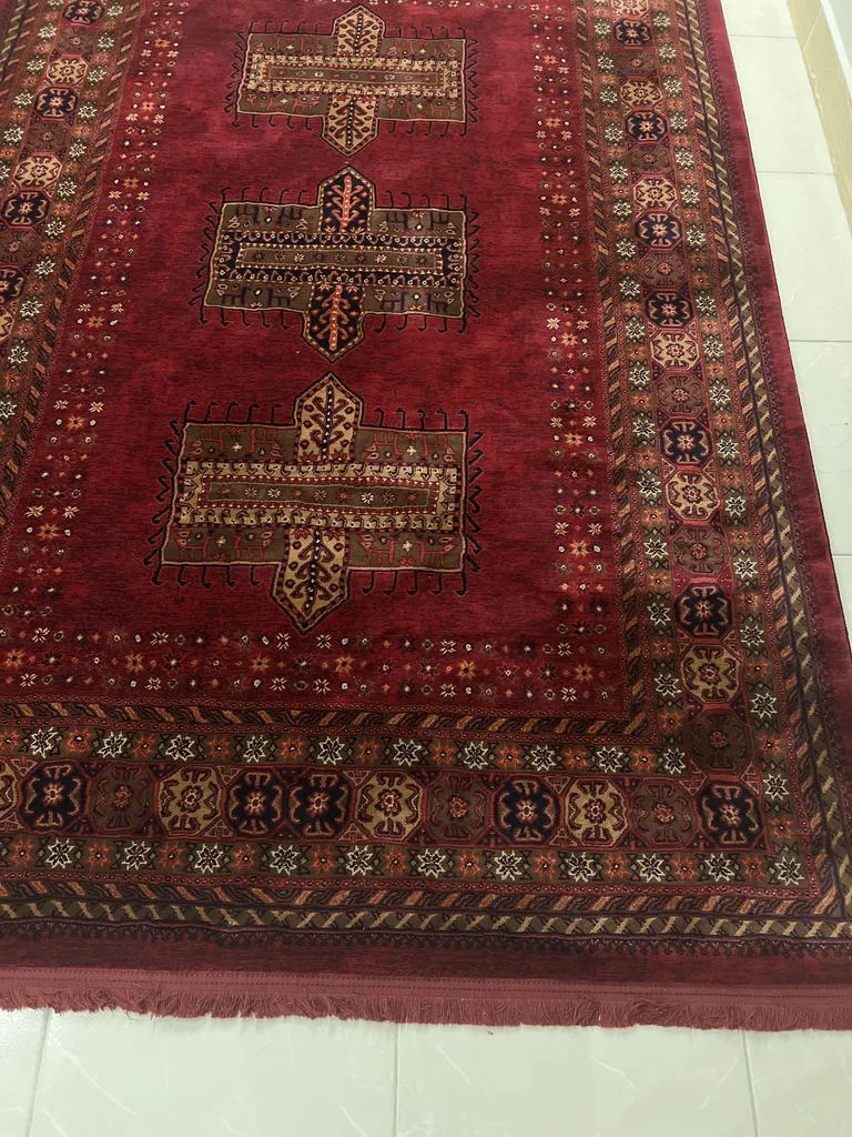 فرش ماشینی بزرگمهر طرح بلوچی کد78005 زمینه لاکی