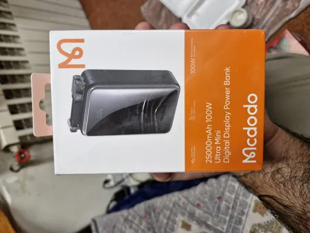 پاوربانک مک دودو مدل MC-506 100W ظرفیت 25000 میلی آمپر ساعت