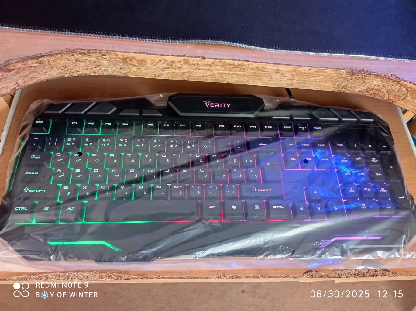 کیبورد و ماوس گیمینگ وریتی مدل V-KB6126GCW، سوییچ ممبران، Full-Size، نورپردازی LED RGB