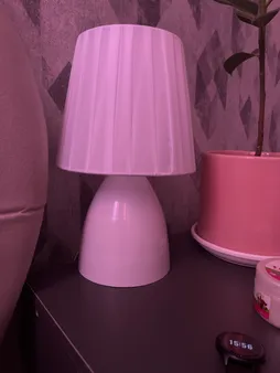 آباژور رو میزی مدل ژیژیس