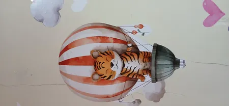 استیکر دیواری کودک راتیانا مدل animals in ballon مجموعه 8 عددی