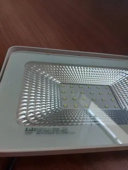 پروژکتور ال ای دی 30 وات دلتا