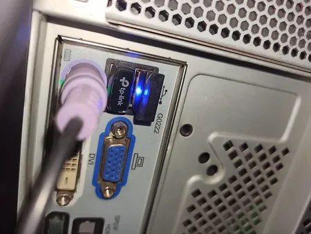 دانگل بلوتوث مدل CSR 4.0