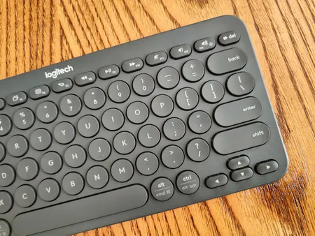 کیبورد بی سیم لاجیتک مدل K380