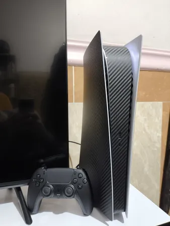 استیکر کنسول بازی پلی استیشن 5 مدل carbon مناسب دستگاه دیجیتال