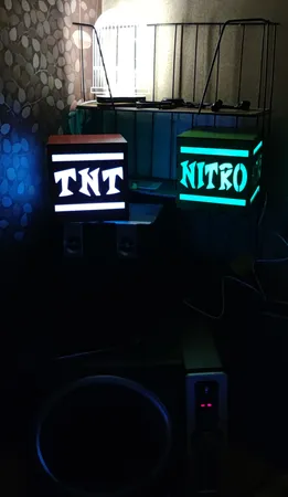 آیکون لایت طرح بازی کراش مدل TNT-NITRO L