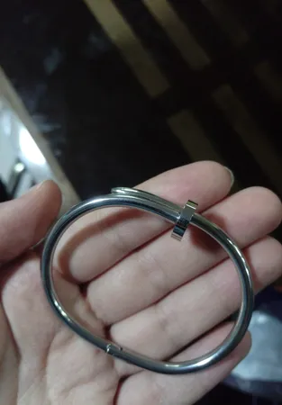 دستبند طرح میخ کد B950