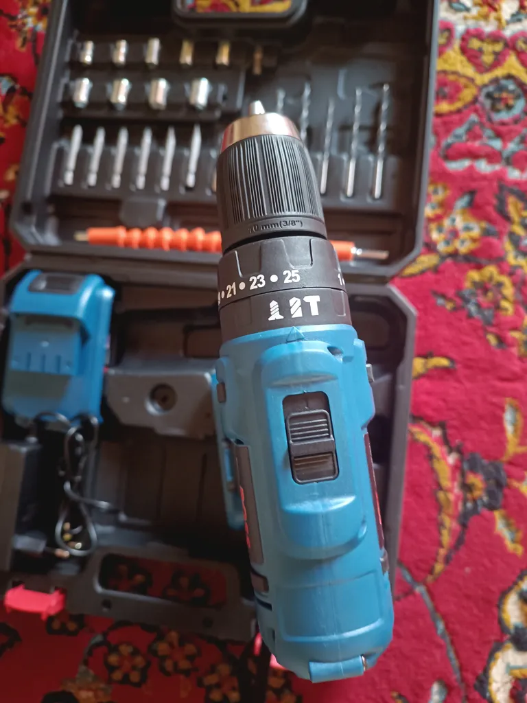 دریل شارژی چکشی باس مدل SK-6050 مجموعه 28 عددی