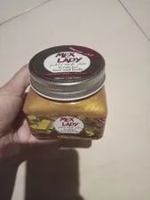 تجریه خرید اسکراب لایه بردار پوست مکس لیدی مدل طلا حجم 300 میلی لیتر