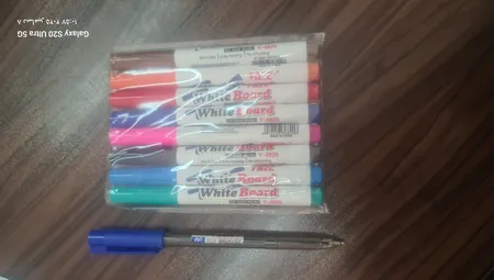 ماژیک وایت برد مدل جادویی کد 6820 بسته 8 عددی