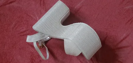 صندل زنانه مدل لمه پاشنه دار