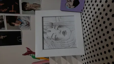 قاب عکس مدل 215 کد 1010 سایز 10×10 سانتی متر