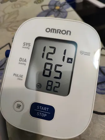 فشارسنج امرن مدل HEM-7143