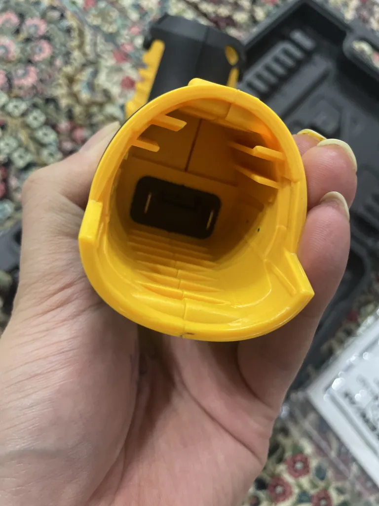 دریل پیچ گوشتی کنزاکس مدل 8000