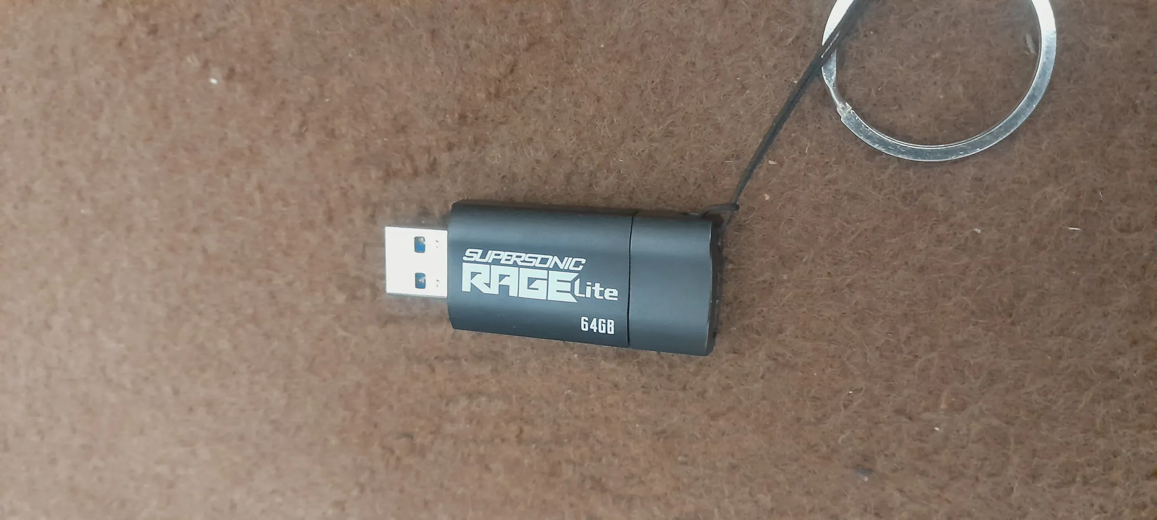 فلش مموری پتریوت مدل Patriot RAGE LITE 64GB USB 3.2 FLASH DRIVE ظرفیت 64 گیگابایت