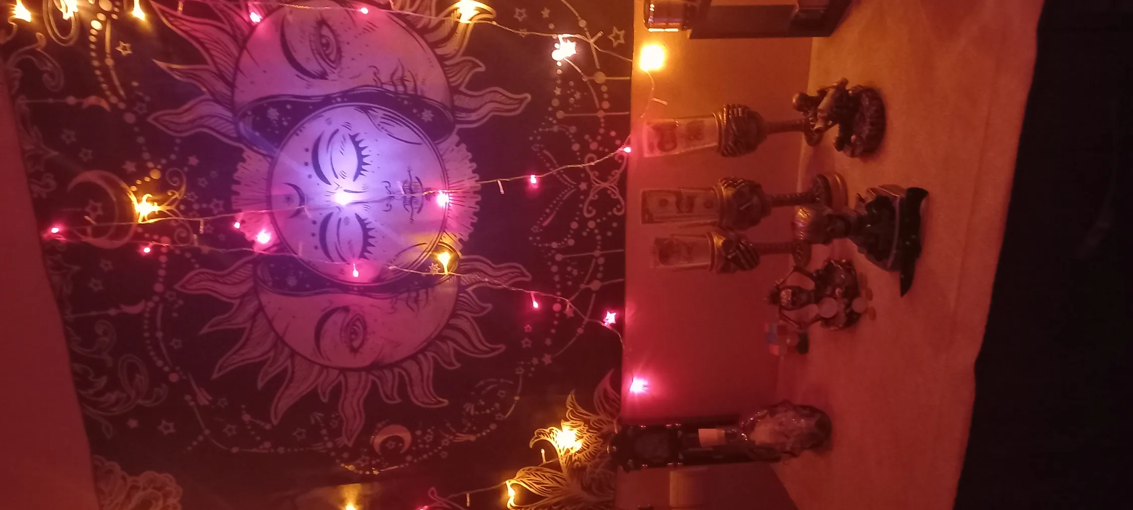 پوستر پارچه ای طرح تپستری ماه و خورشید کد 004