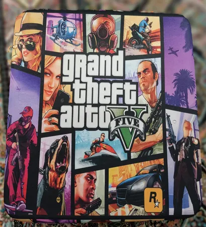 کیف حمل پلی استیشن 4 Pro طرح GTA