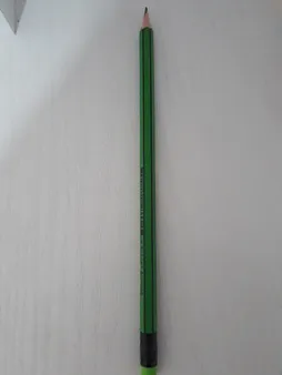 مداد مشکی مدل JO-035