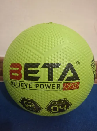 توپ فوتبال بتا مدل EFR- 40