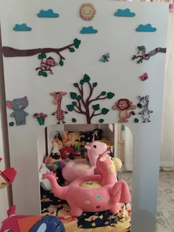 استیکر باروچین مدل حیوانات در جنگل