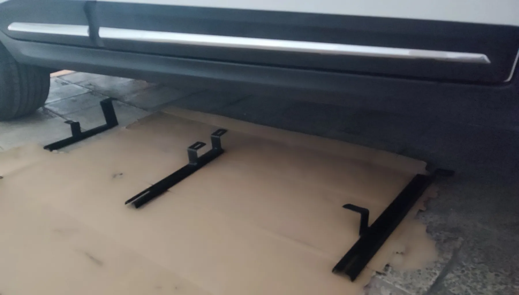 رکاب جانبی خودرو مدل MR مناسب برای جک S5 مجموعه هشت عددی