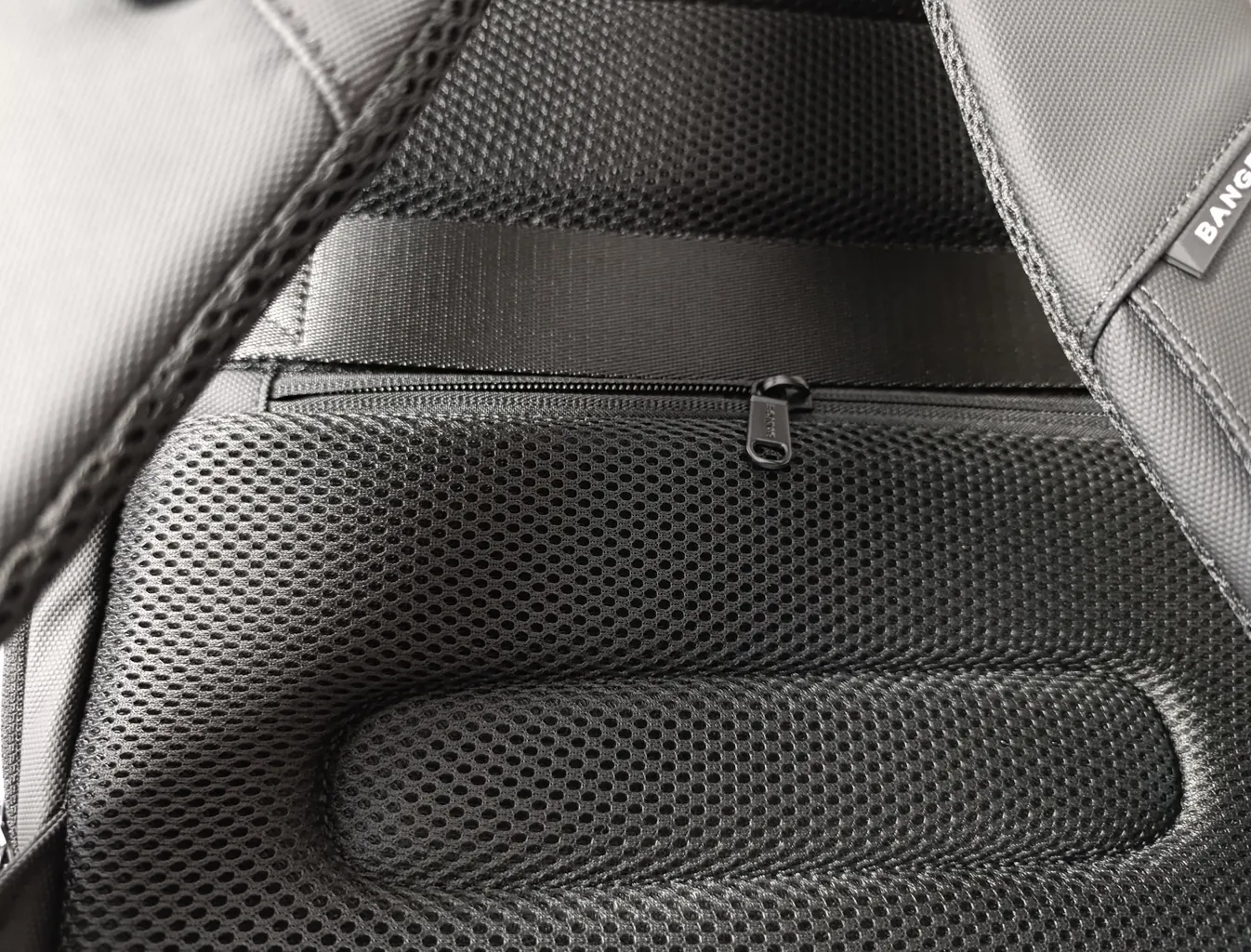 کوله پشتی لپ تاپ بنج مدل BN-7216 مناسب برای لپ تاپ تا 15.6 اینچی