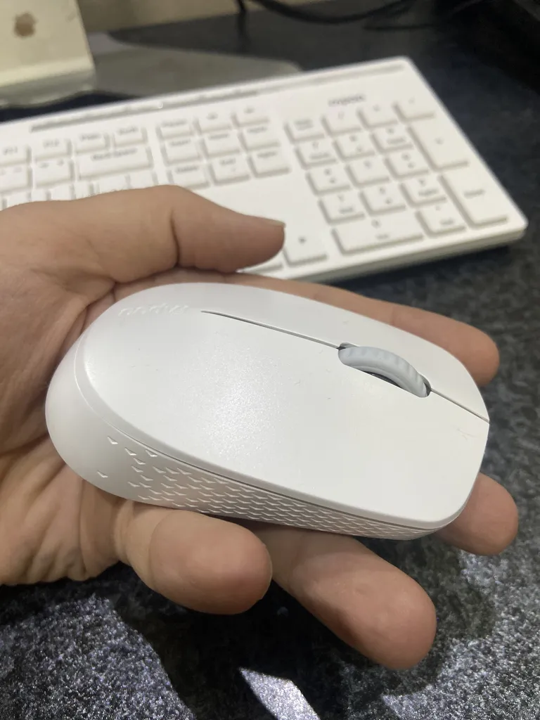 کیبورد و ماوس بی سیم رپو مدل 8110M، سوییچ ممبران، Full-Size