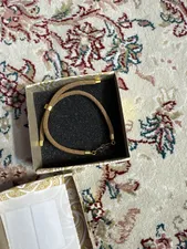 تجریه خرید دستبند طلا 18 عیار زنانه مدل قلب و بی نهايت