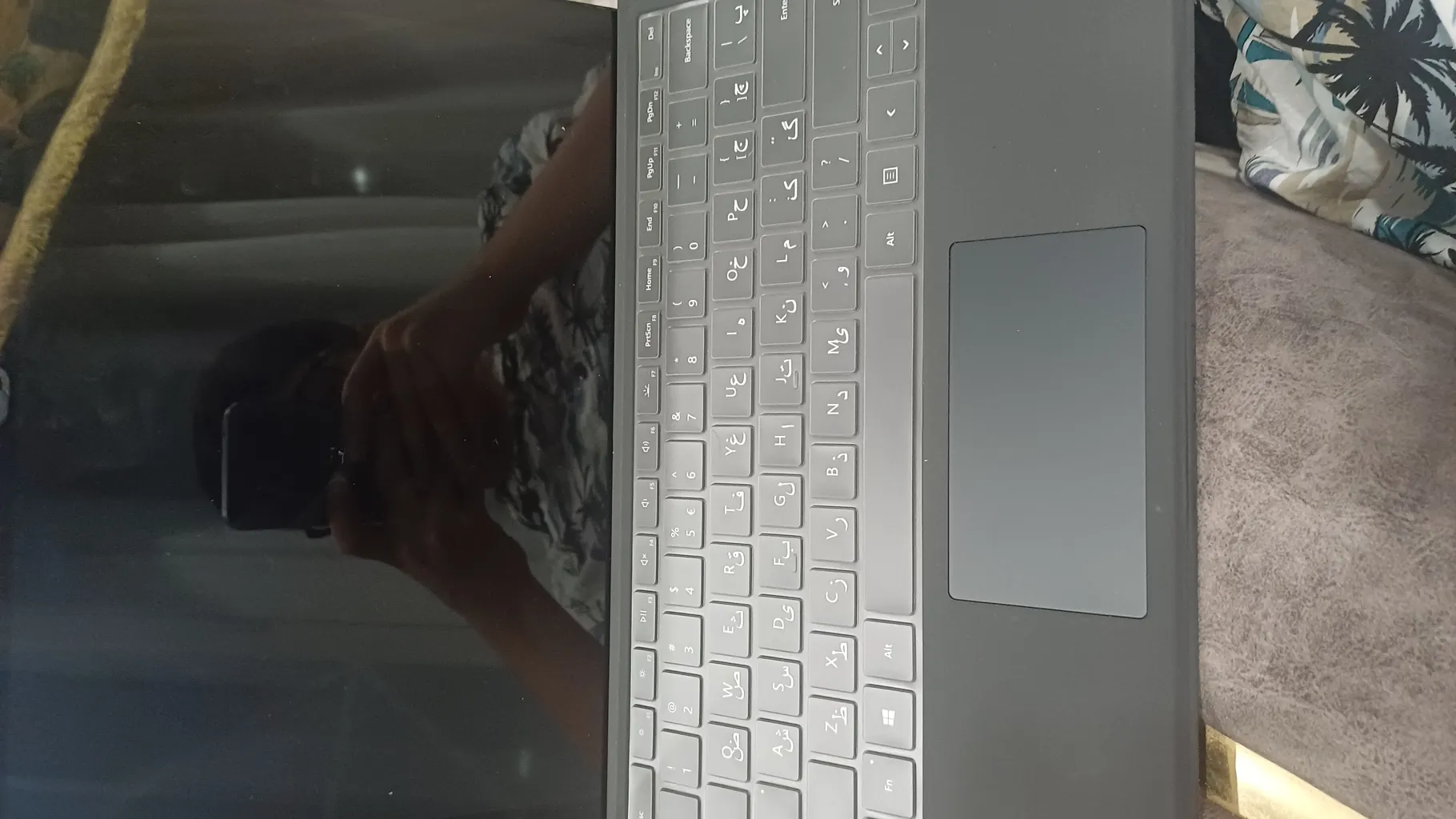 محافظ کیبورد حروف فارسی ای جی دبلیو مدل 01 مناسب برای سرفیس پرو +4,5,6,7,7