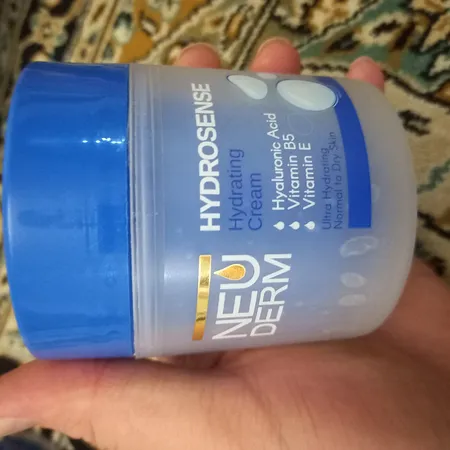 کرم مرطوب کننده نئودرم مدل Hydrosense حجم 150 میلی لیتر مجموعه 2 عددی