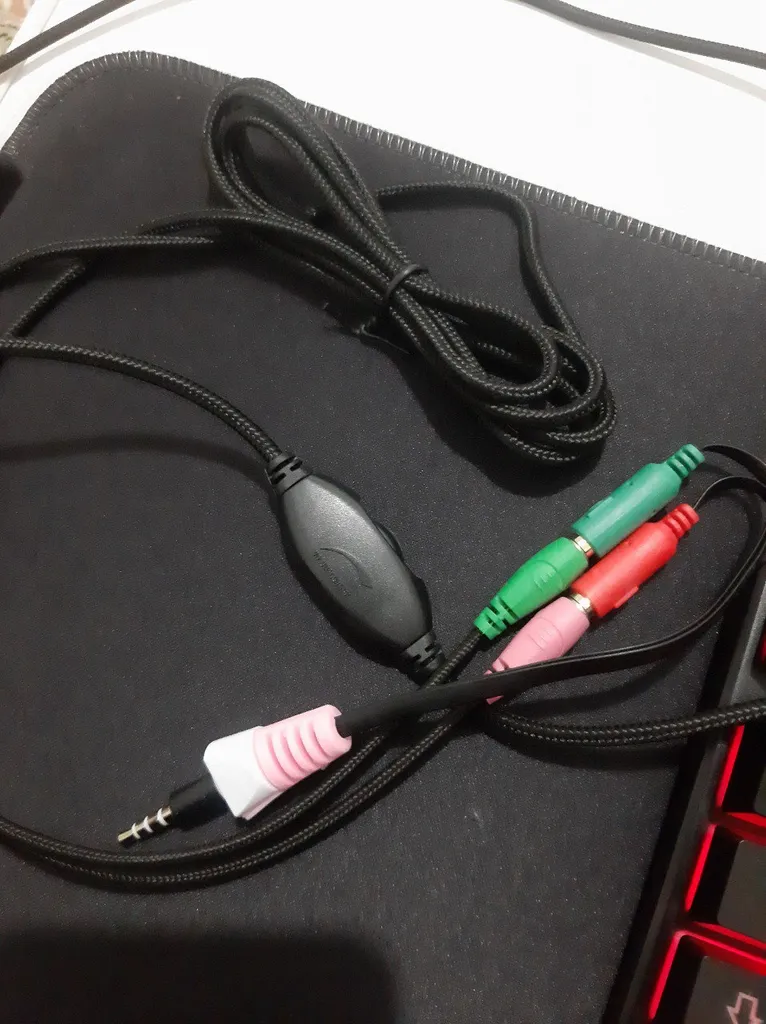 ست گیمینگ اورزلی مدل HORNET_RX_250_NEON BACKLIGHT، سوییچ ممبران، Full-Size، نورپردازی LED RGB