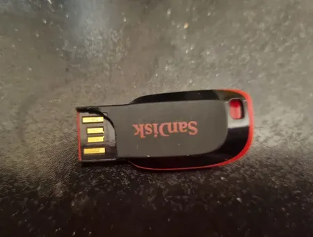 فلش مموری سن دیسک مدل Cruzer Blade CZ50 ظرفیت 64 گیگابایت با رابط USB 2.0