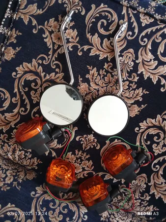 چراغ راهنما موتورسیکلت مدل SILR مناسب برای هوندا 125 مجموعه 4 عددی