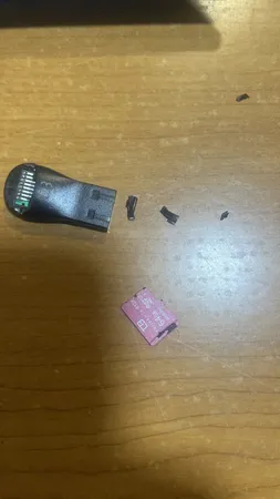 کارت حافظه microSD XC تروبایت مدل 633X-A2-V30 کلاس 10 استاندارد UHS-I U3 سرعت 95MBps ظرفیت 64 گیگابایت به همراه کارت‌خوان