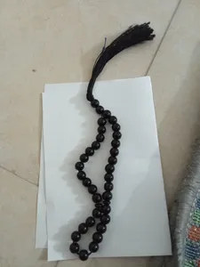 تجریه خرید تسبیح سلین کالا مدل عقیق مشکی 33 دانه اصل 8 میل COD-48