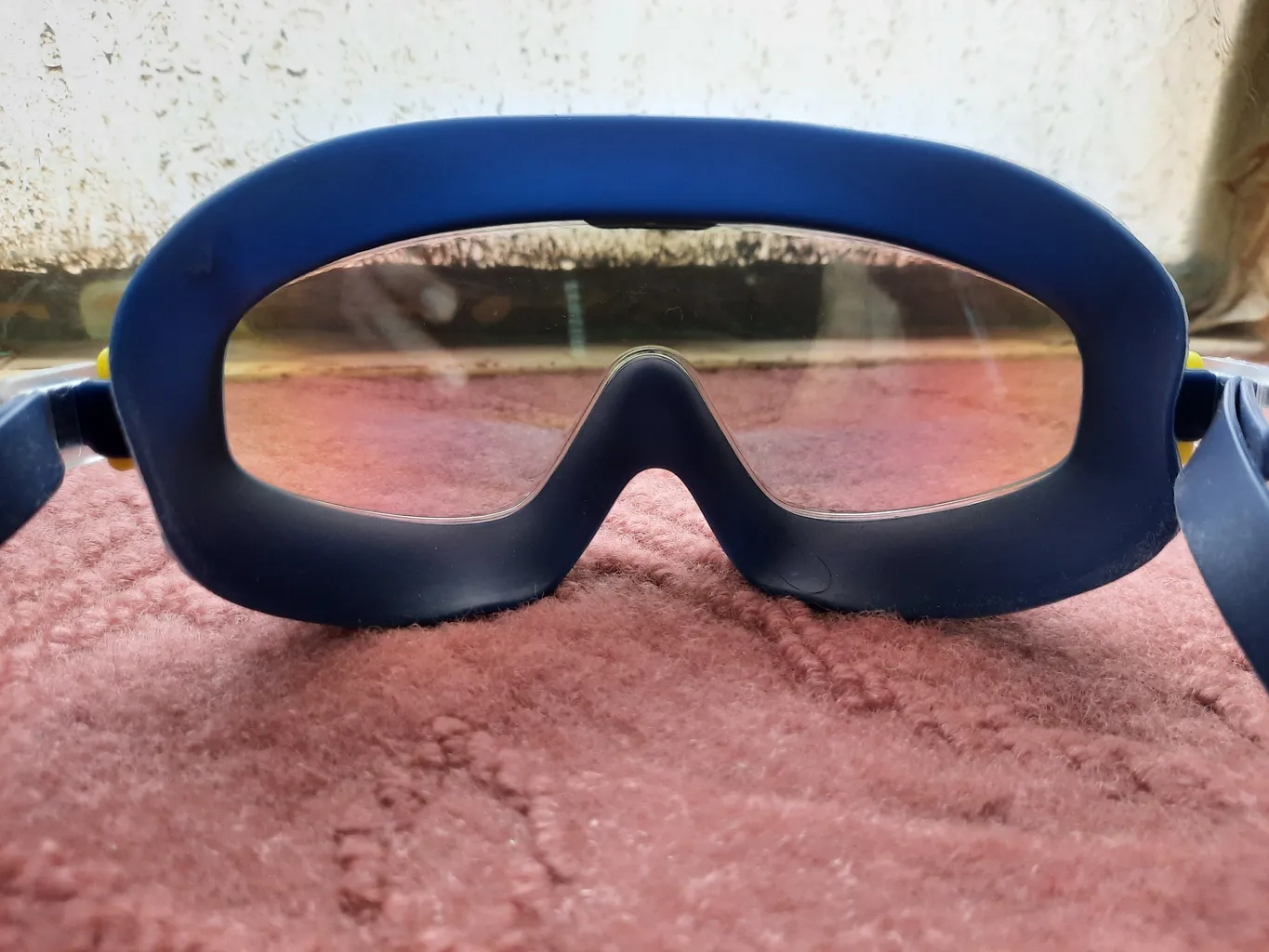 عینک شنا پرو اسپورتز مدل سیلیکونی کد UV NEW