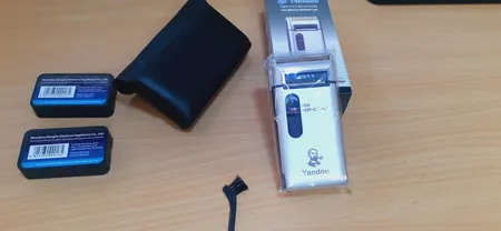 ماشین اصلاح موی صورت یاندو مدل Sv-w301u به همراه تیغه و توری یدک