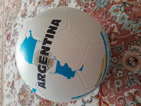 توپ فوتبال مدل لاستیکی  Messi Argentina2022