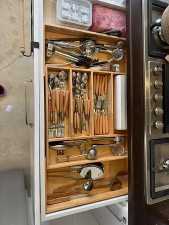 جاقاشقی مدل کشویی ریل دار قابل تنظیم کد BM2020