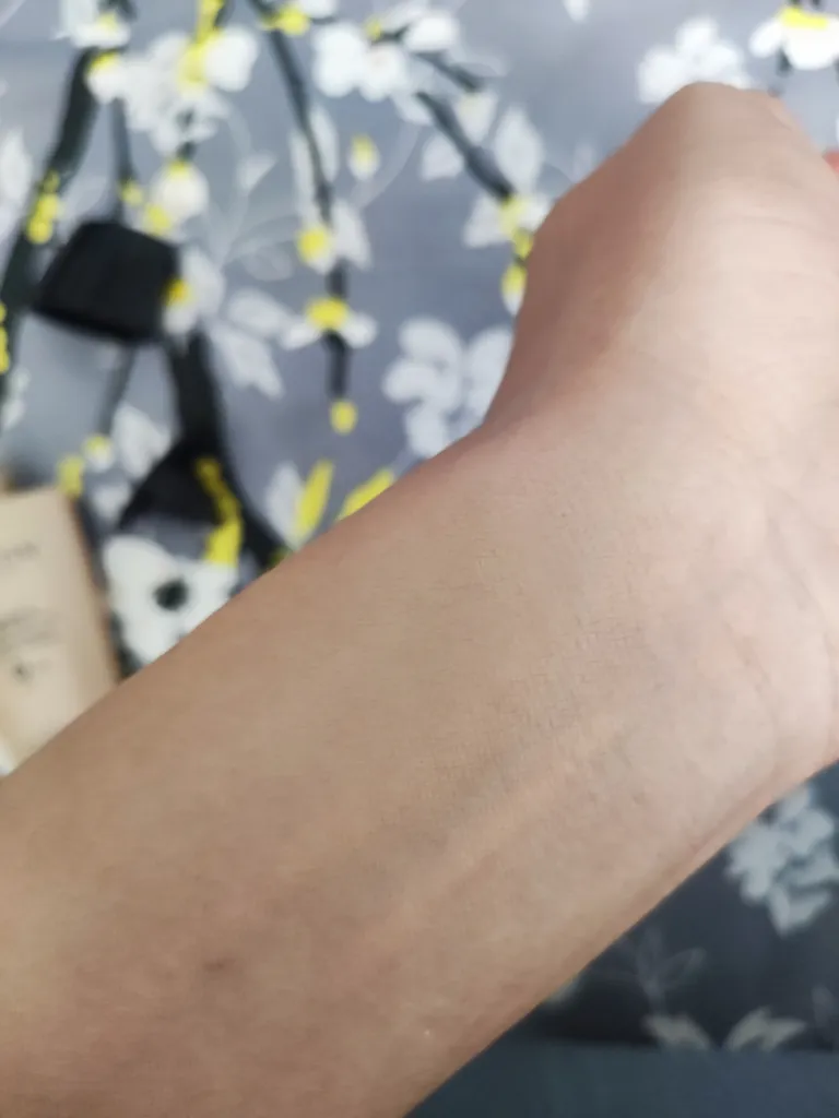 کرم پودر هانتین مدل 134 حجم 40 میلی لیتر